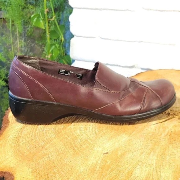 Clarks Slip On Loafer 84630 - Picture 9 of 10